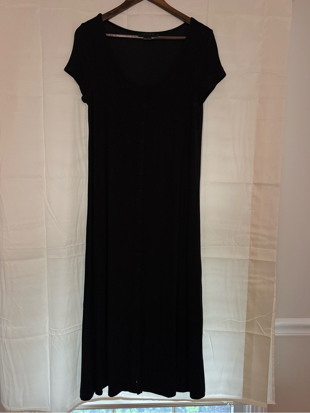 Hatch Maternity Black Short-Sleeve Nursing Dress
